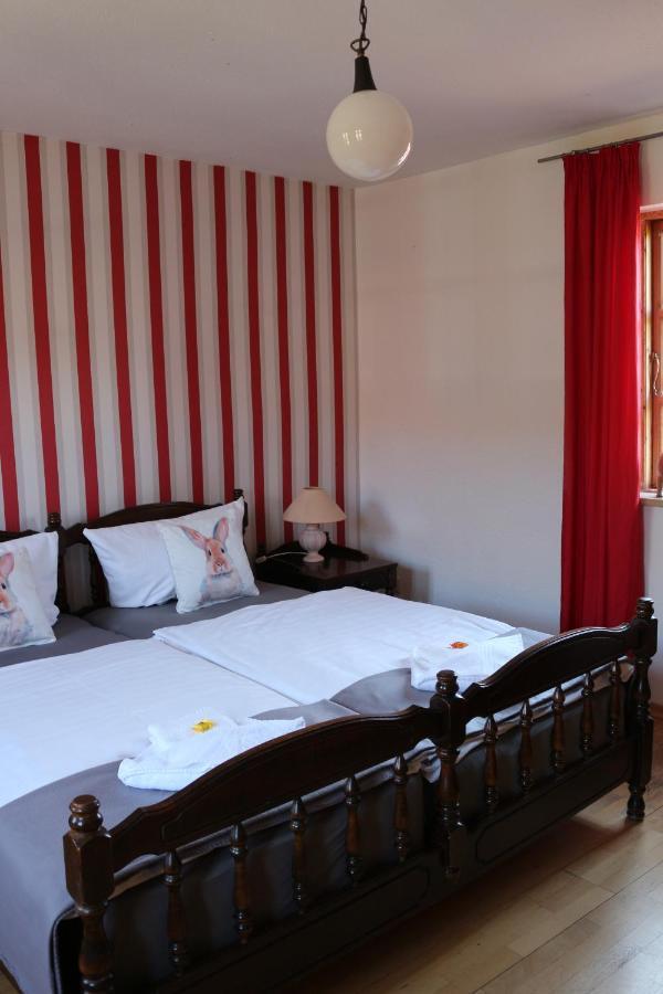 Altstadtcafe Und Pension Havelberg Luaran gambar