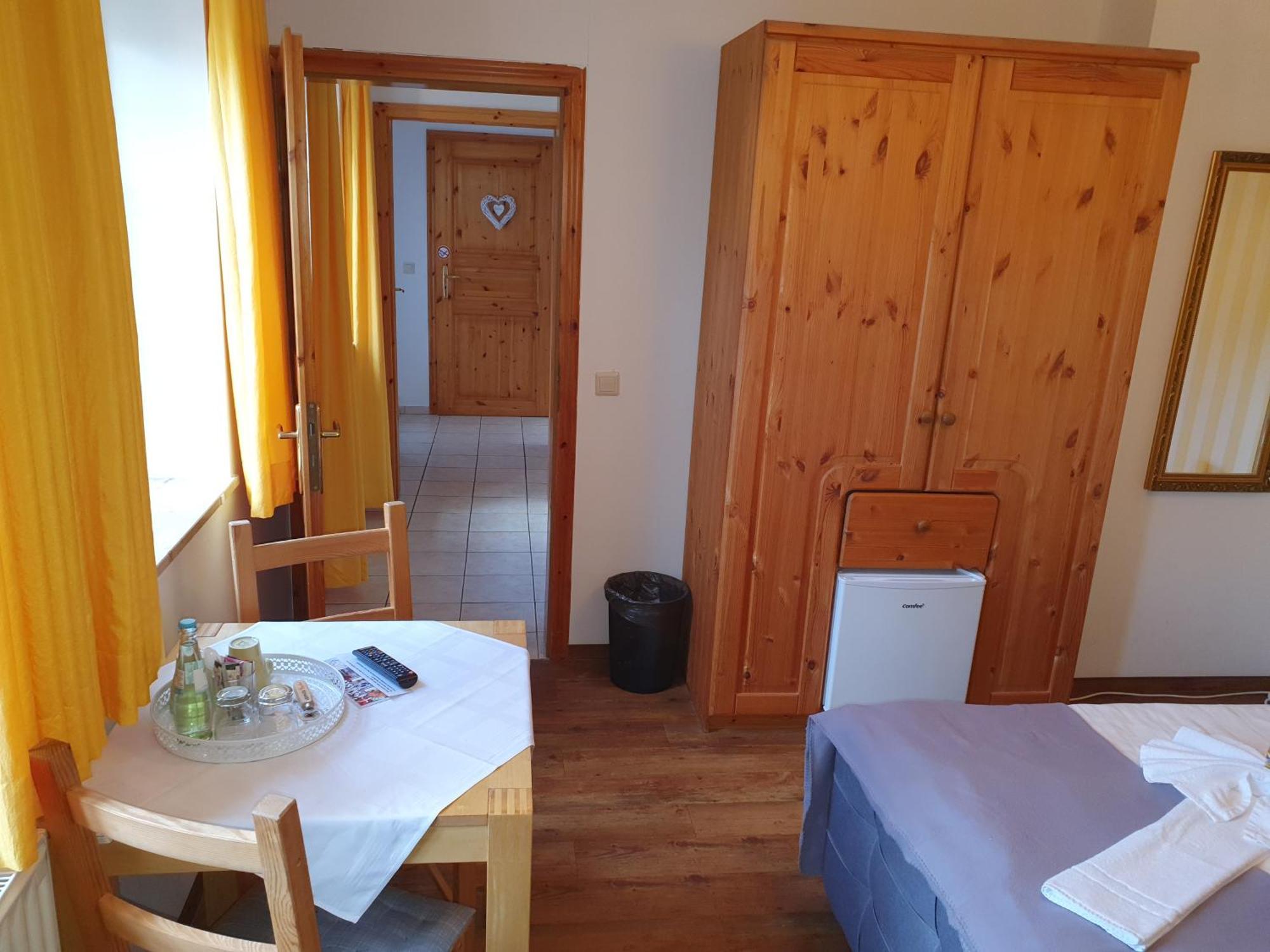 Altstadtcafe Und Pension Havelberg Luaran gambar